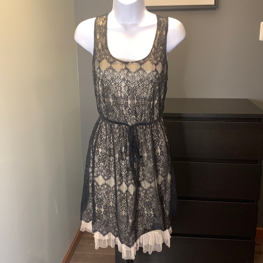 NWT PINKY lace dress